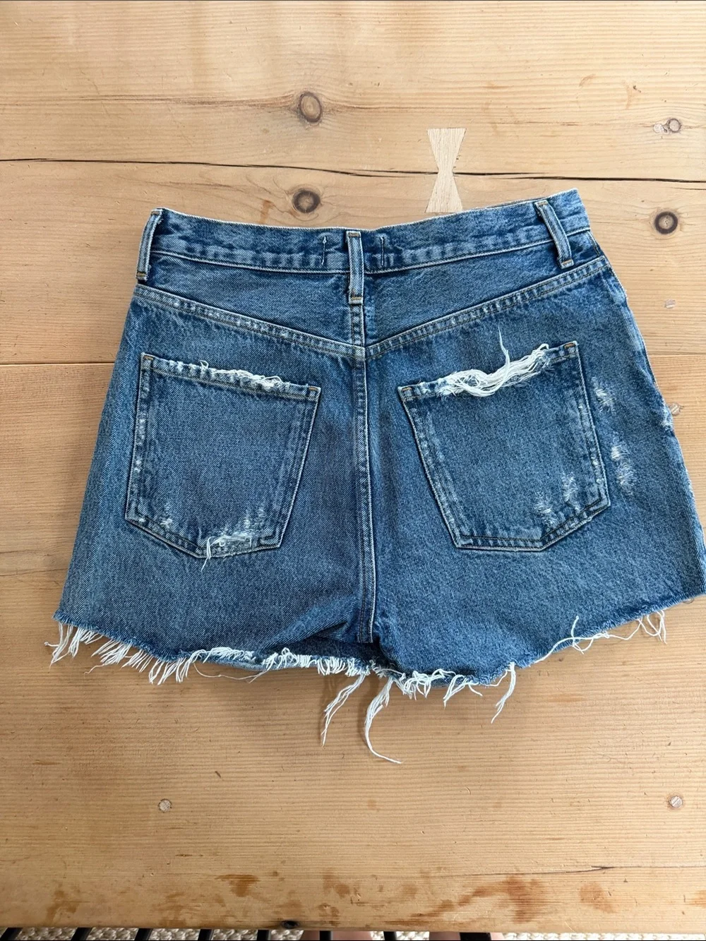 AGOLDE Distressed High-Rise Denim Shorts - Blue - Picture 4 of 4